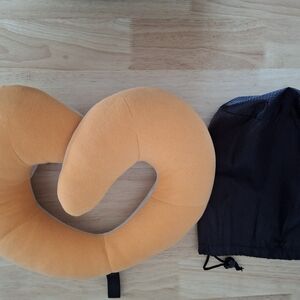 BUYUE Travel Pillow